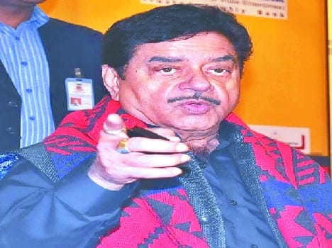 shatrughan sinha told story of life